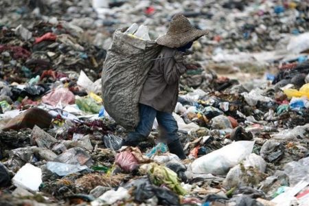 تنها ۱۵ درصد پلاستیک‌ها در تهران بازیافت می‌شوند